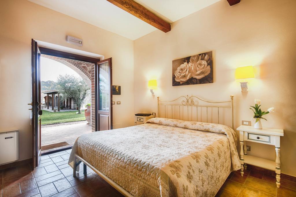 Bio Agriturismo Le Cascatelle サトゥルニア エクステリア 写真