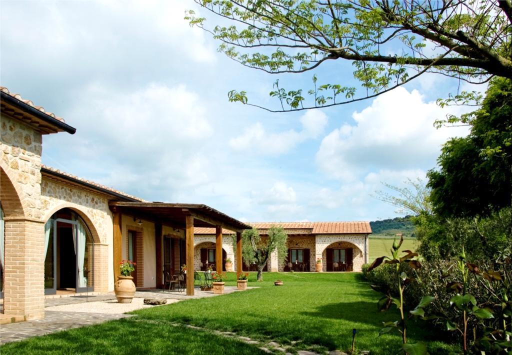 Bio Agriturismo Le Cascatelle サトゥルニア エクステリア 写真