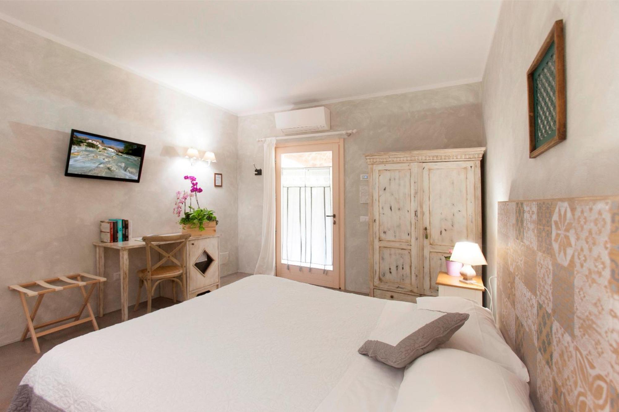 Bio Agriturismo Le Cascatelle サトゥルニア エクステリア 写真